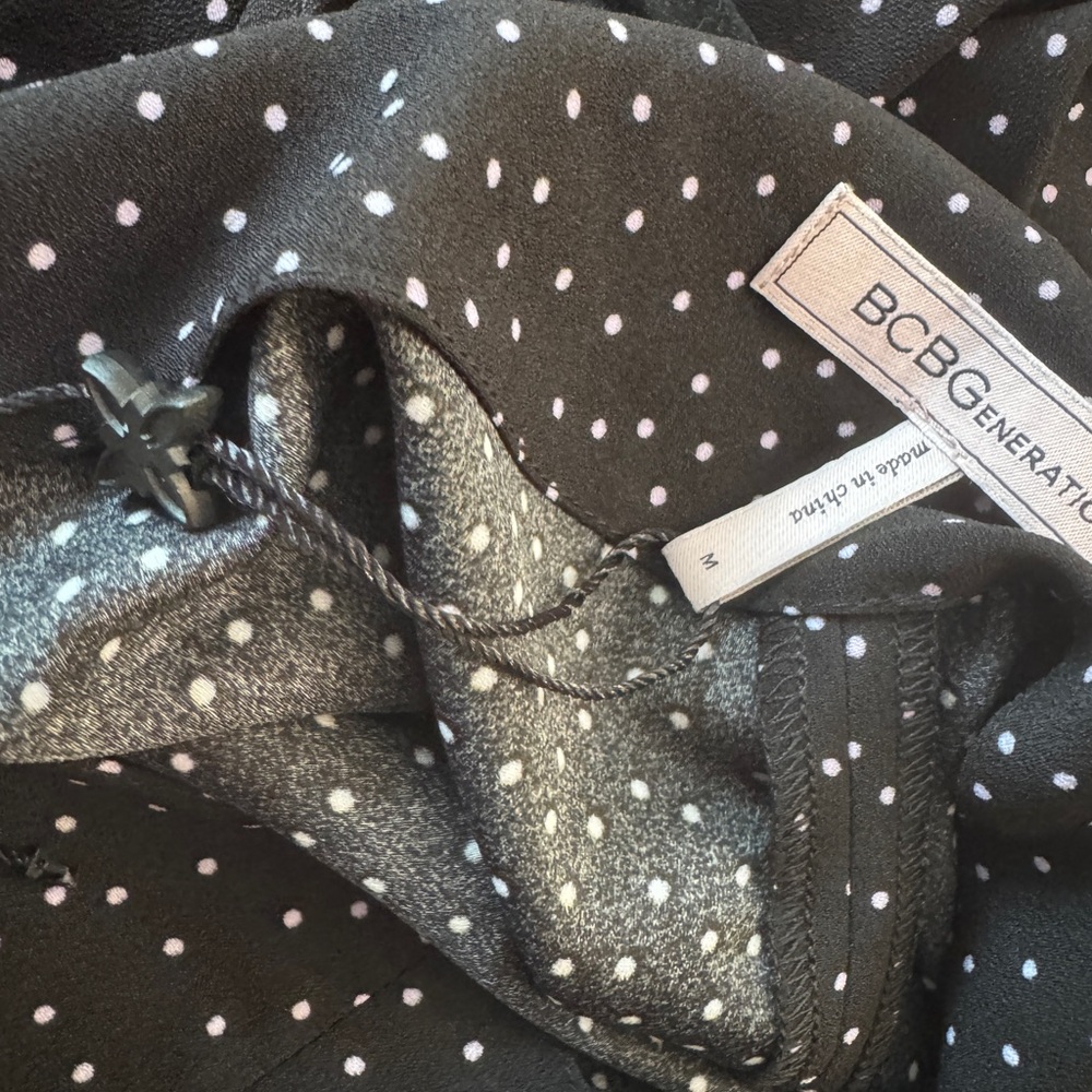 BCBG GENERATION Polka Dot Spaghetti Strap Top MEDIUM NWOT - Picture 3 of 6